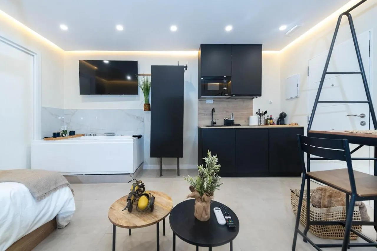 Luxury Apartment Jacuzzi 말라가